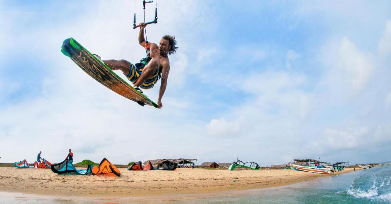 Kitesurfing Lanka Otel Kalpitiya Dış mekan fotoğraf
